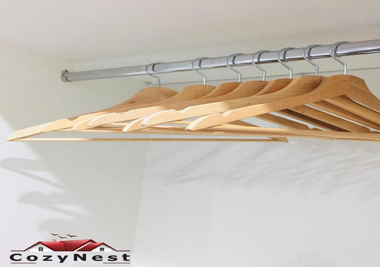 Charming 2 Bed 2 Bath Flat & Parking By Cozynest Reading